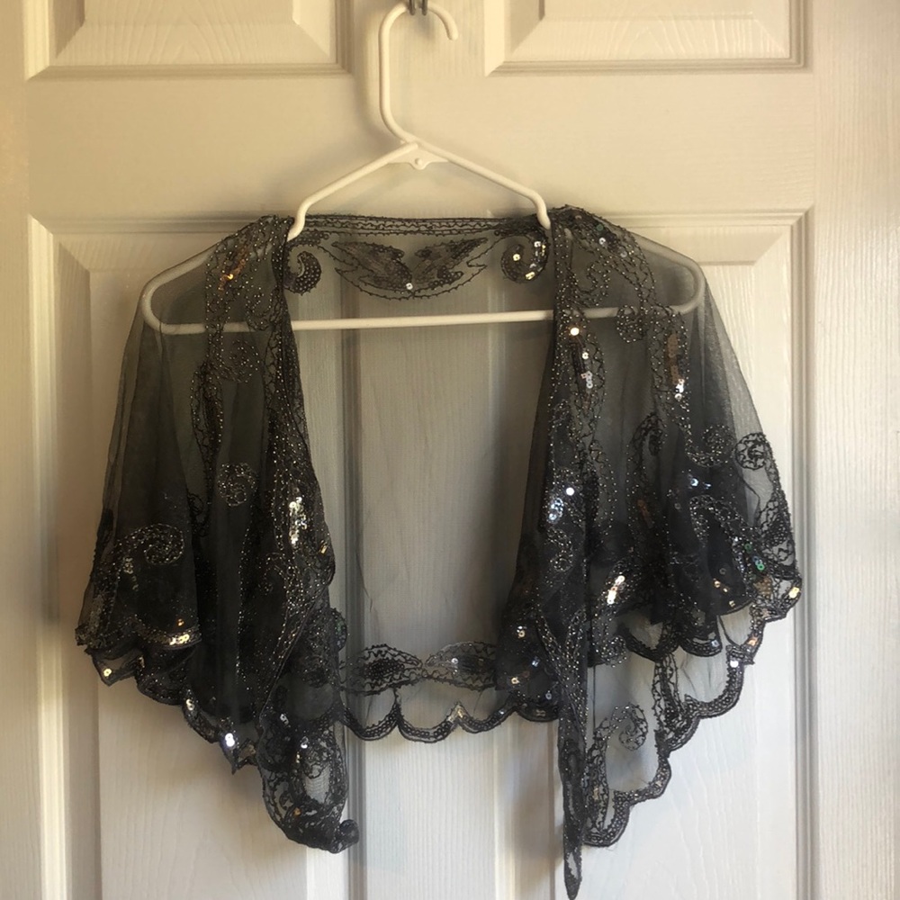 Sheer evening grey shawl / size S or M